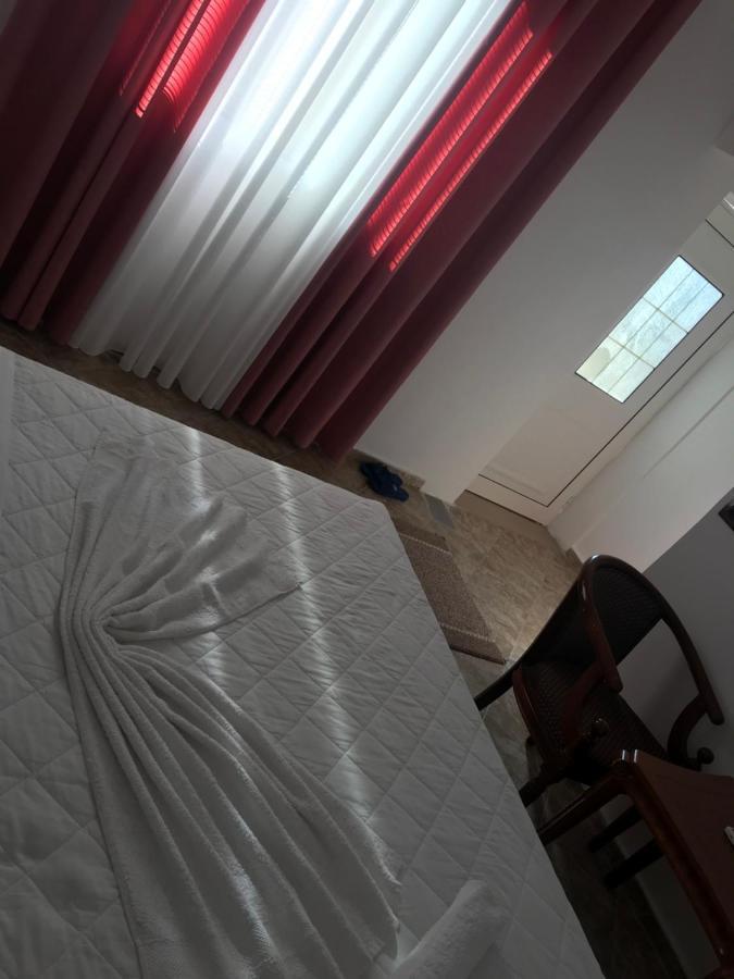 Panorama Rooms 엘바산 외부 사진